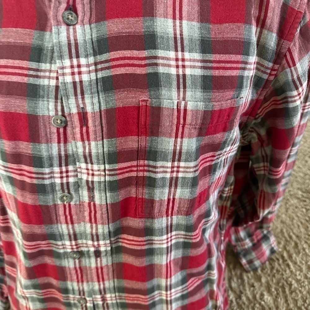 Men’s pre own as is Eddie Bauer large tall plaid long sleeve button front shirt - Picture 6 of 7